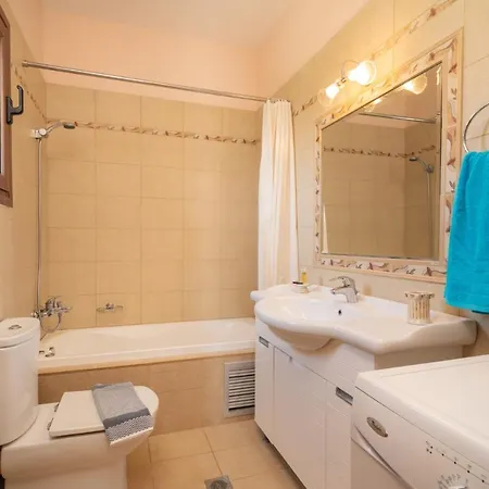 Spartia Bay Cottage *